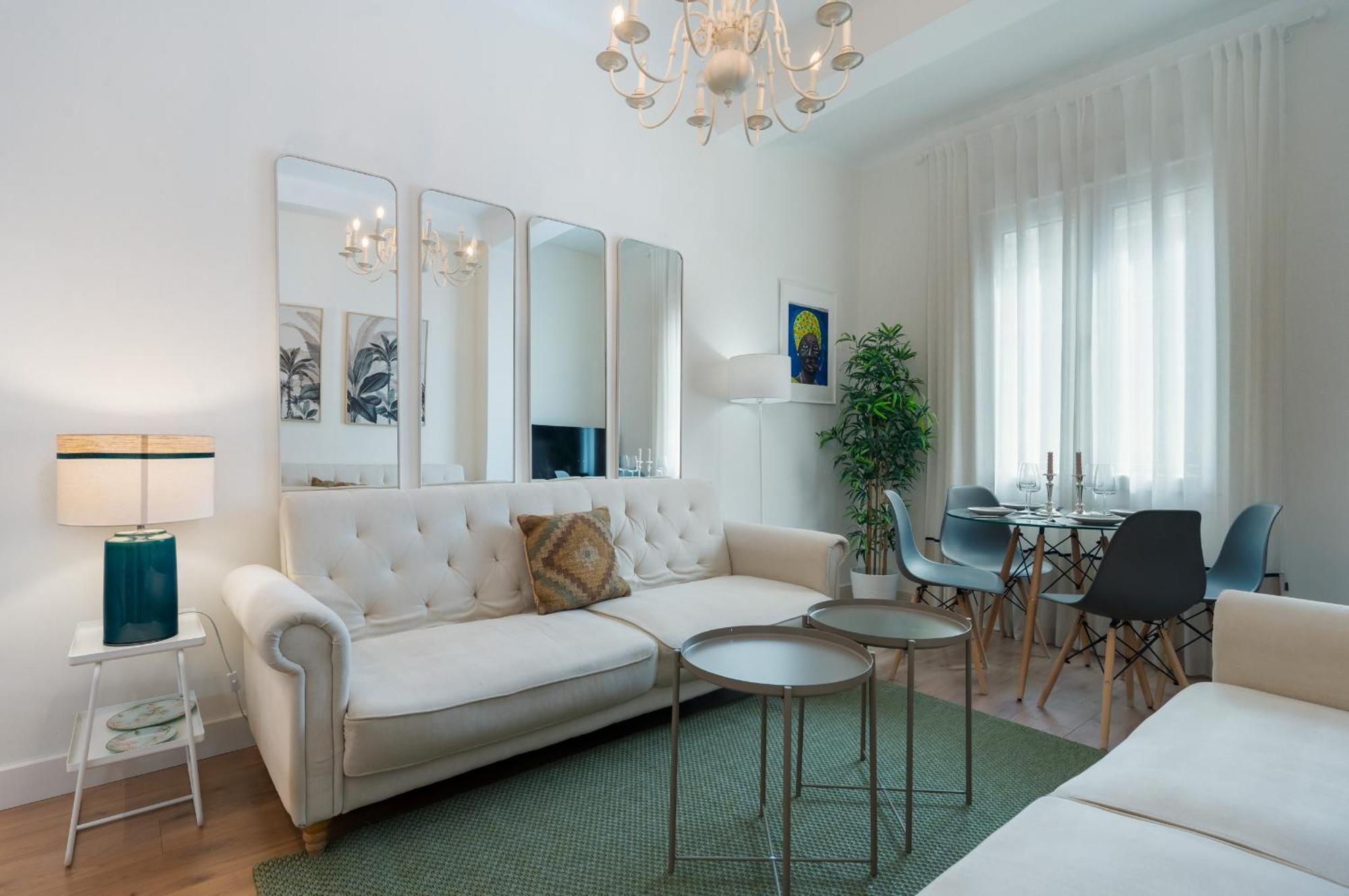 Stunning 3br 2bth Plaza De Cuba Apartment